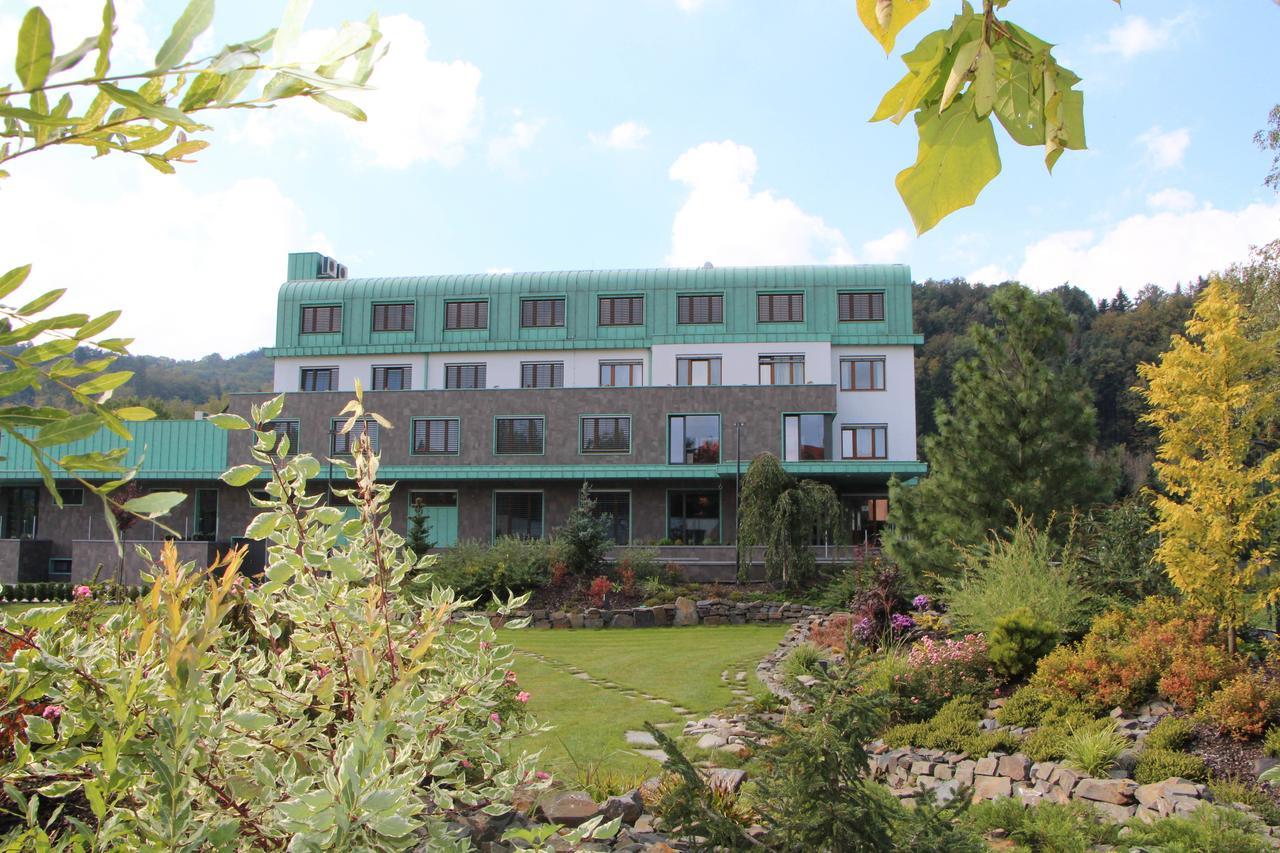 Hotel Bartoš Frenštát pod Radhoštěm Esterno foto