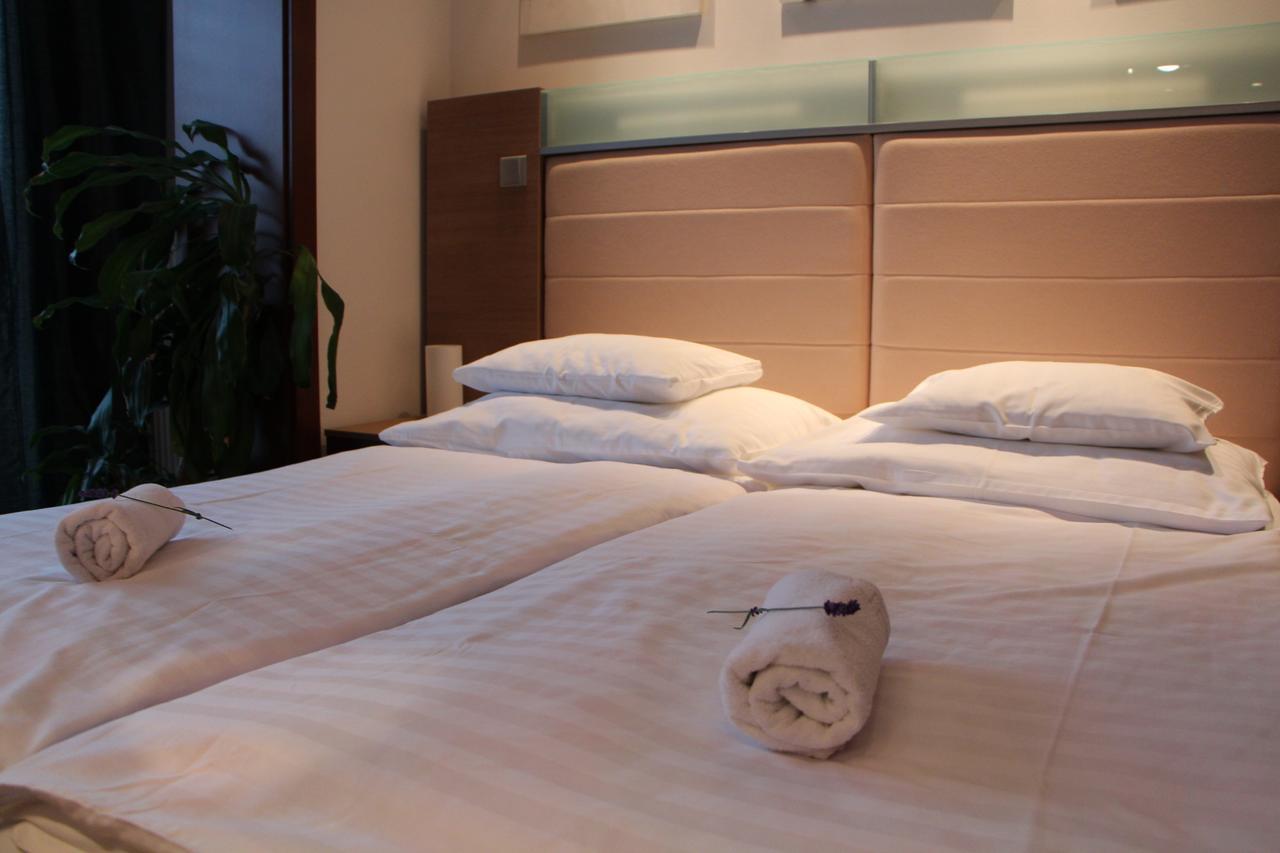 Hotel Bartoš Frenštát pod Radhoštěm Esterno foto